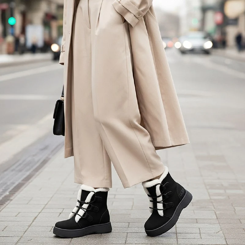 UGG boot en daim impermeable Beige - Image 14